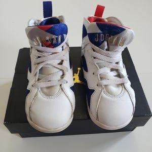 👟 Jordan 7 Retro Kids Sneaker Shoes